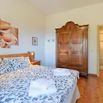 3 Bedroom Amazing In Castiglione Chiavarese